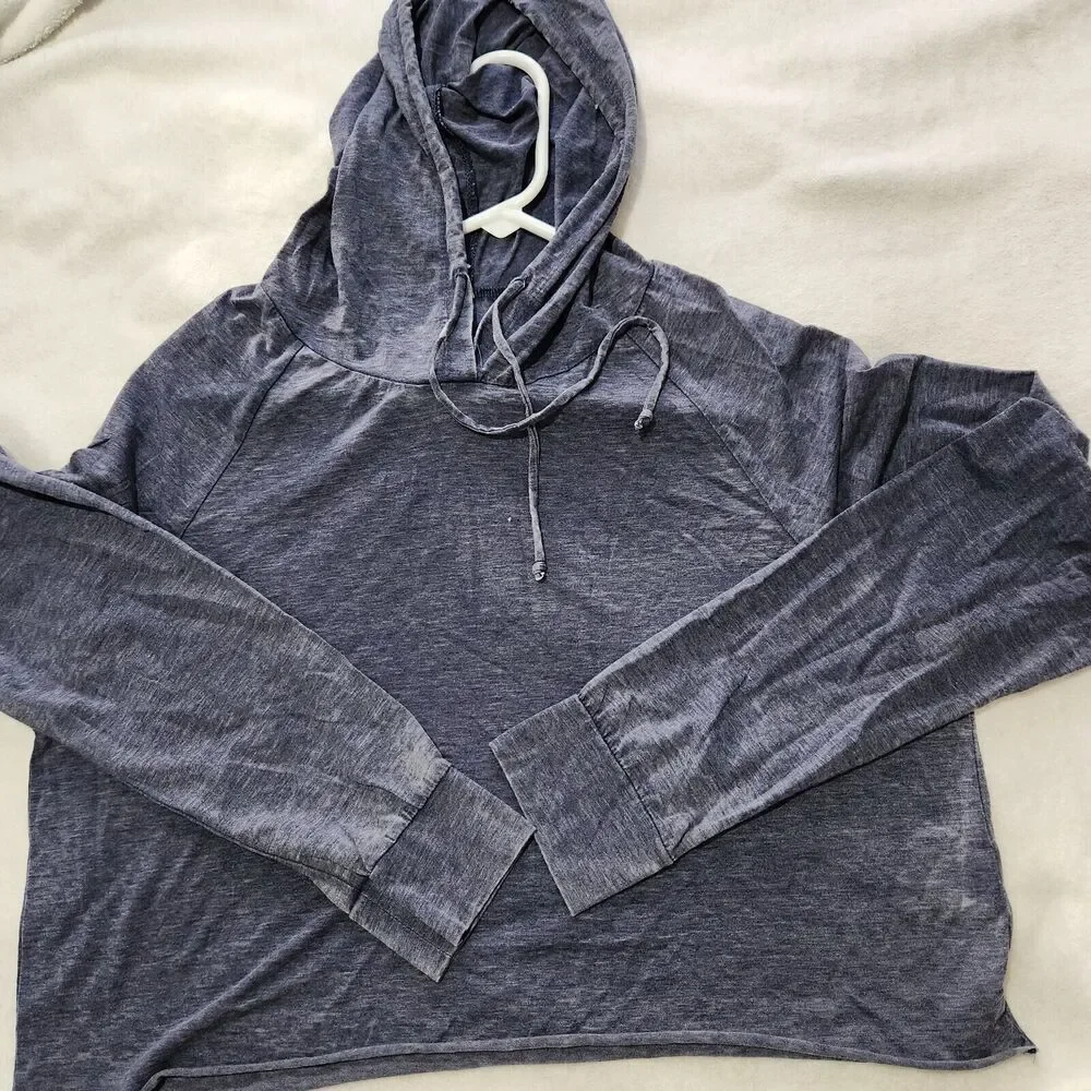 Ever Hottie Cropped  Hoodie In Size Large Blueberry Color Lightweight.  New